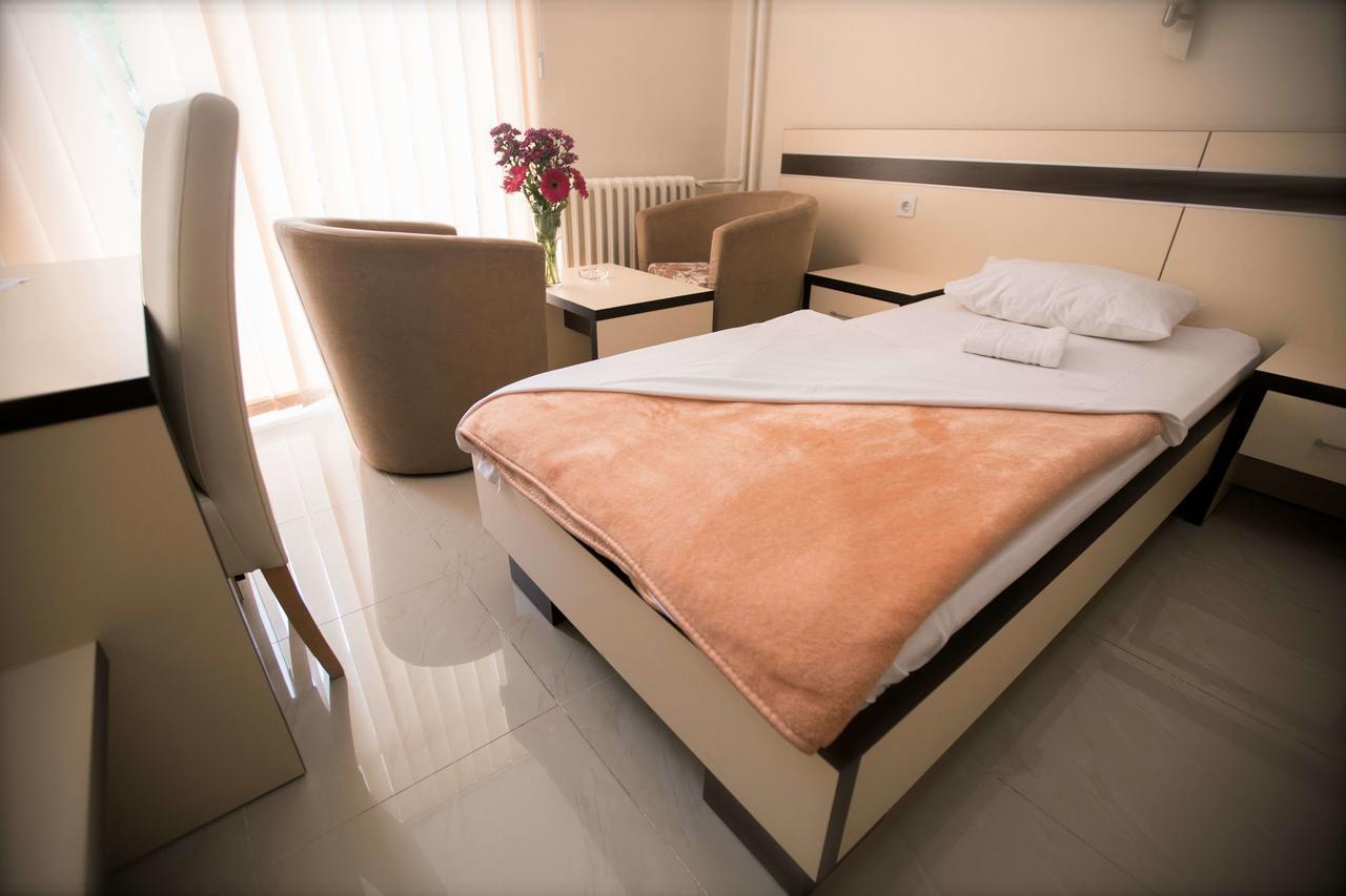 Hotel Zelengora ฟอชา ภายนอก รูปภาพ