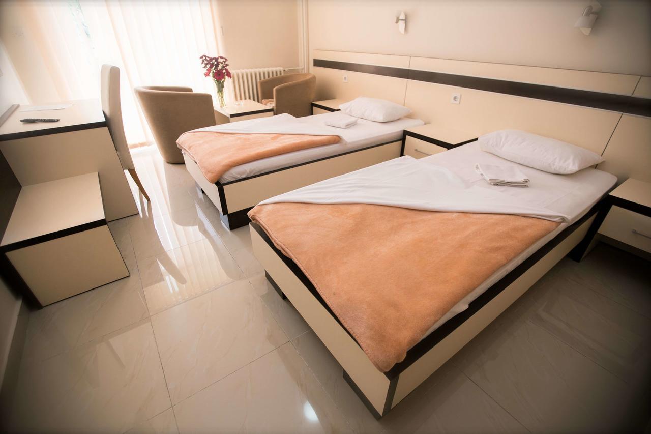 Hotel Zelengora ฟอชา ภายนอก รูปภาพ