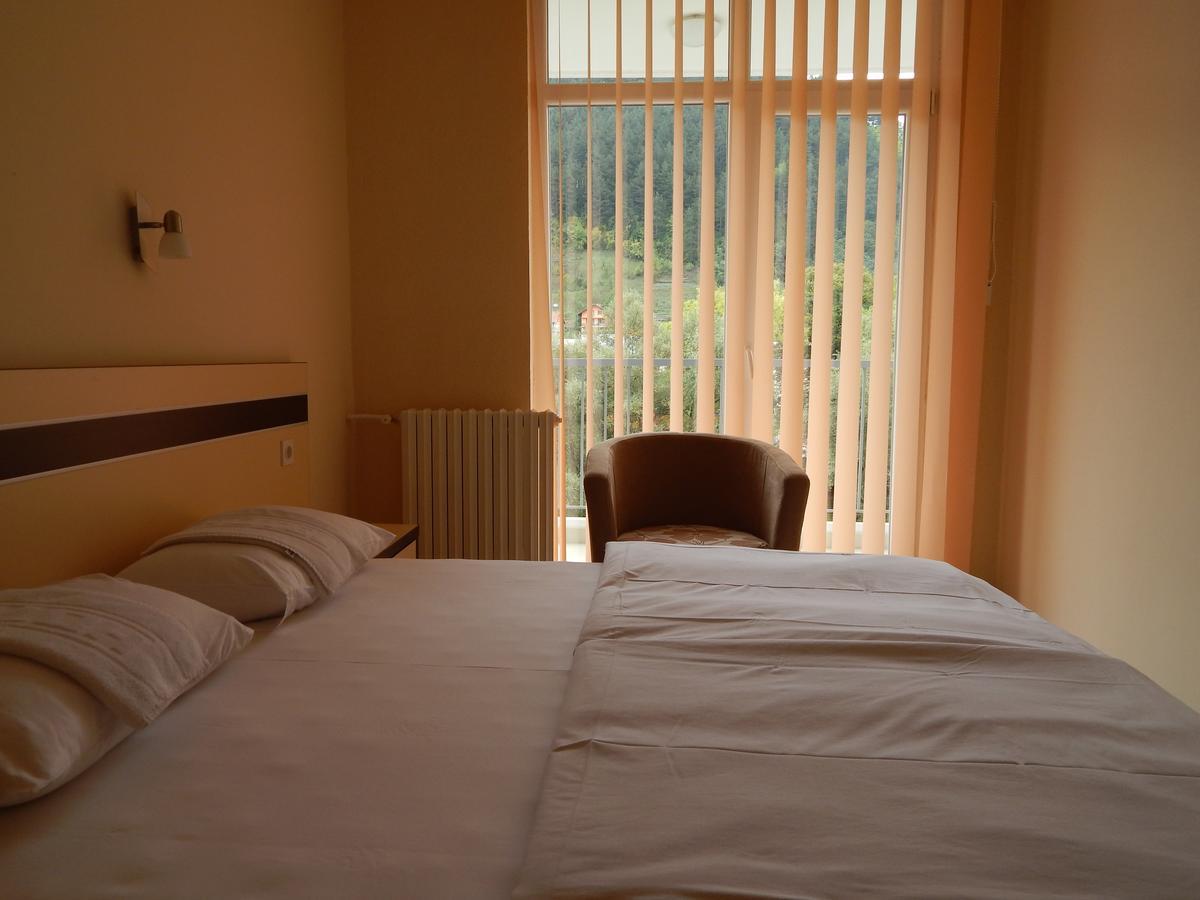 Hotel Zelengora ฟอชา ภายนอก รูปภาพ